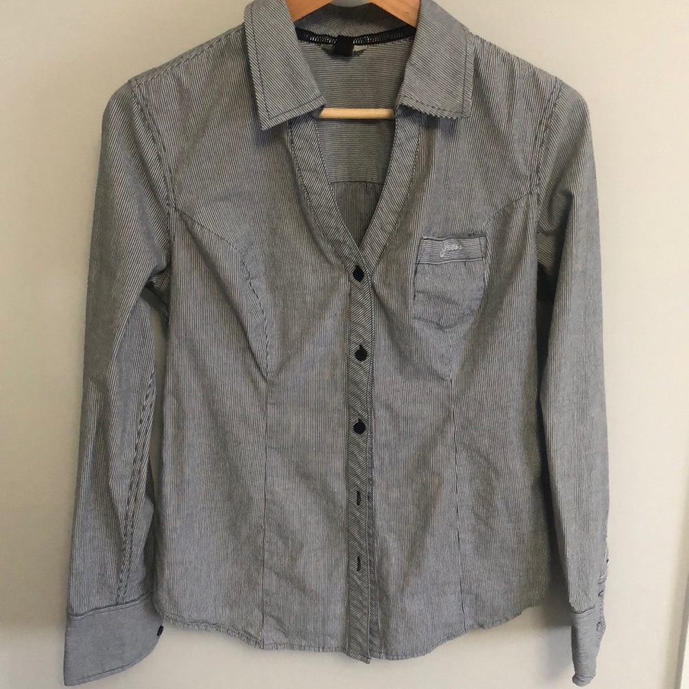Guess Women’s Button Down